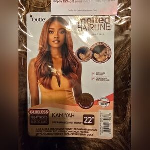Outre Kamiyah wig,  shade: Hazelnut Honey